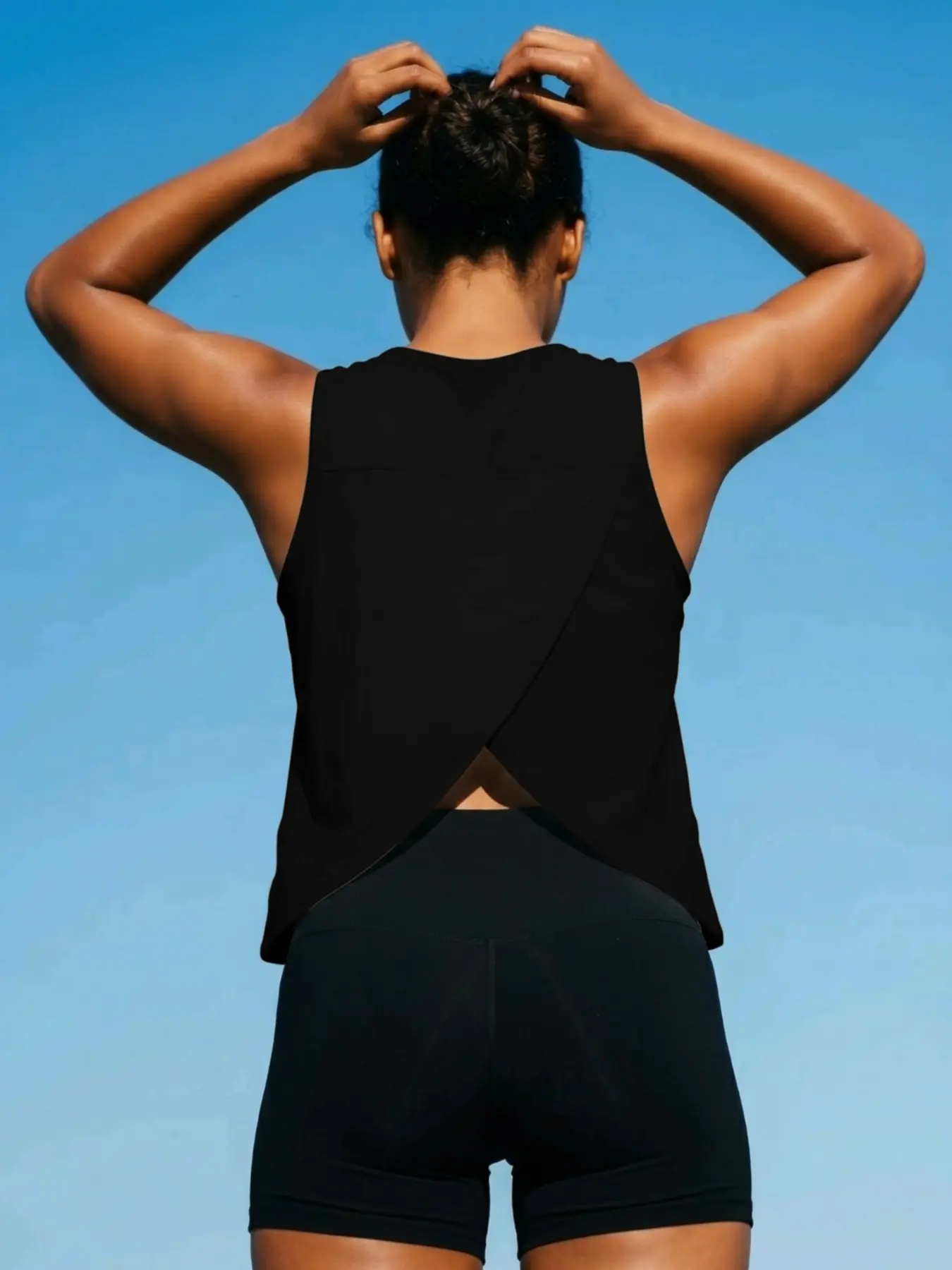 Women's Quick-Dry Sleeveless Sports Tank Top - Image 2