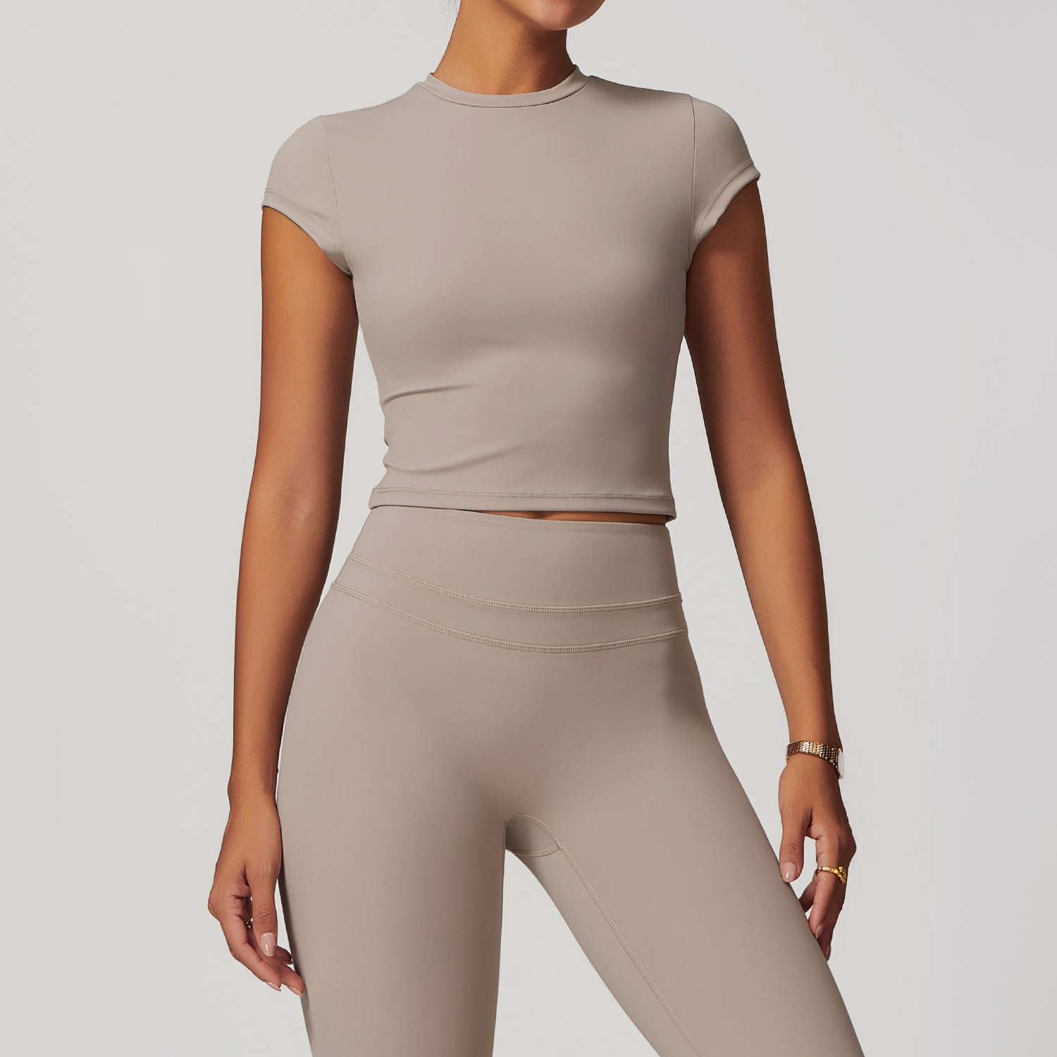 Oem New Activewear Women Gym Suit Detachable Chest Pads Bra Short Sleeve Shirts High Waist Leggings Fitness Sets For Ladies - Image 17