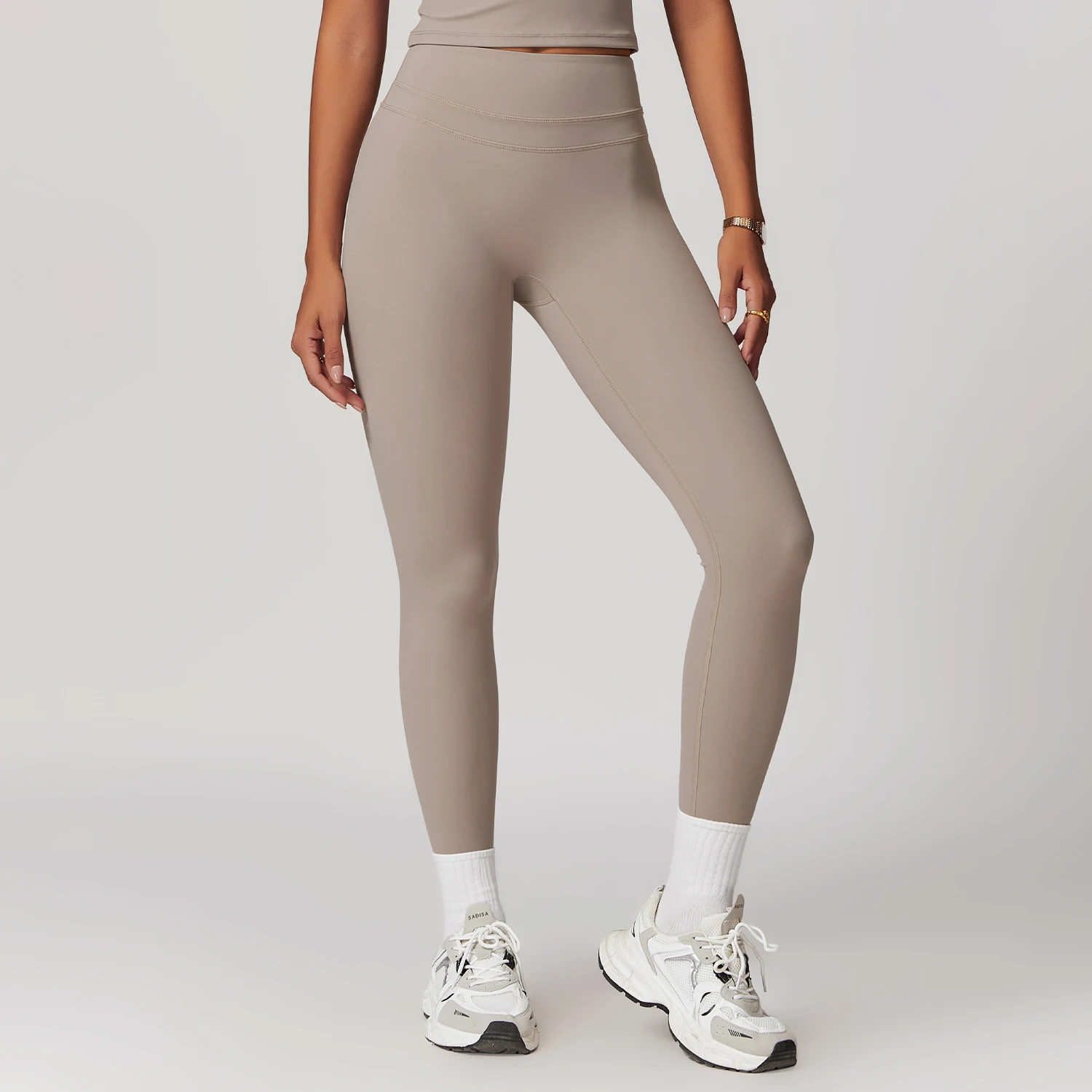 Oem New Activewear Women Gym Suit Detachable Chest Pads Bra Short Sleeve Shirts High Waist Leggings Fitness Sets For Ladies - Image 25