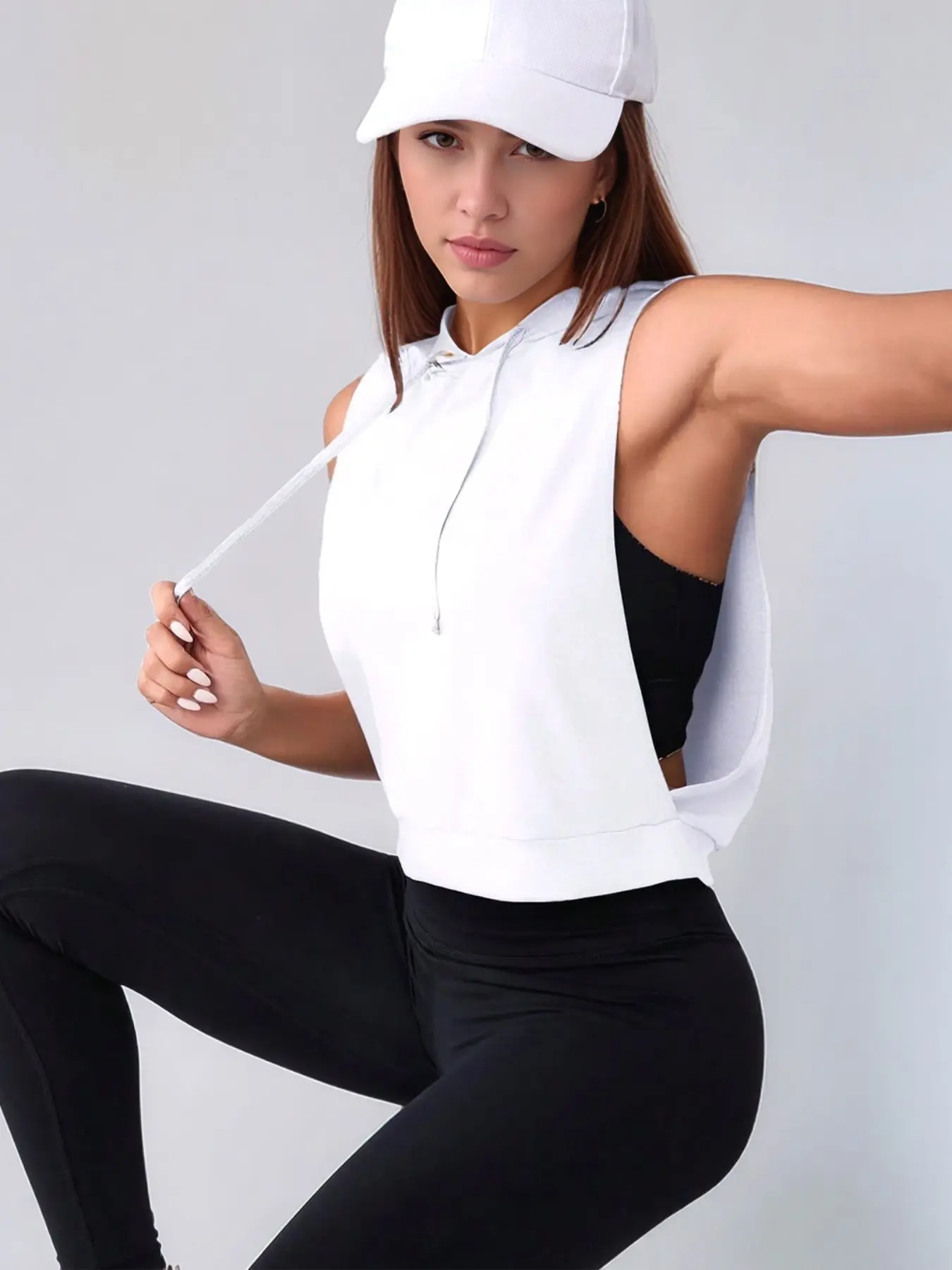 Women's Lightweight Sleeveless Hoodie Sports Top - Image 2